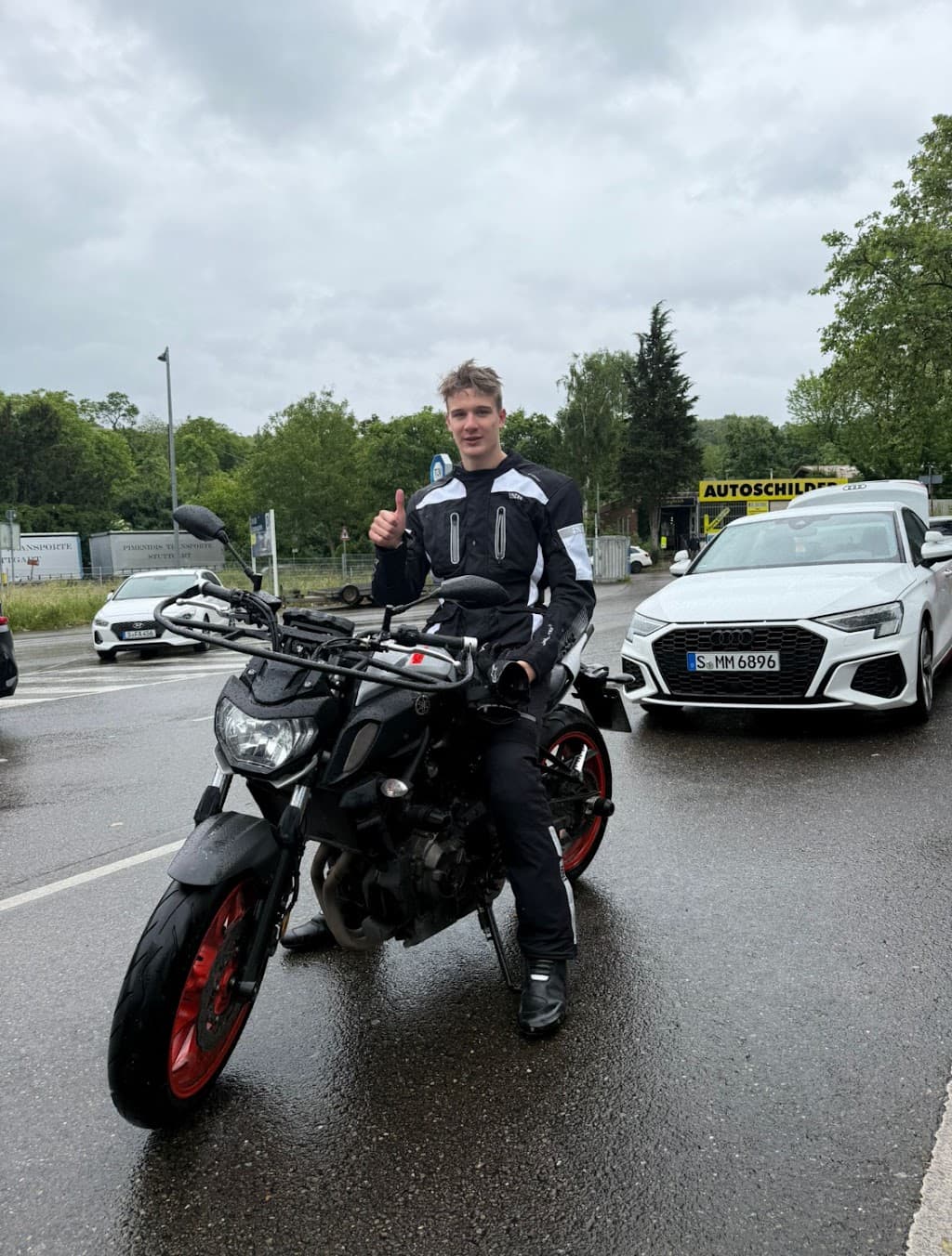 Fahrschule FUN S DRIVE / Fahrschule Stuttgart