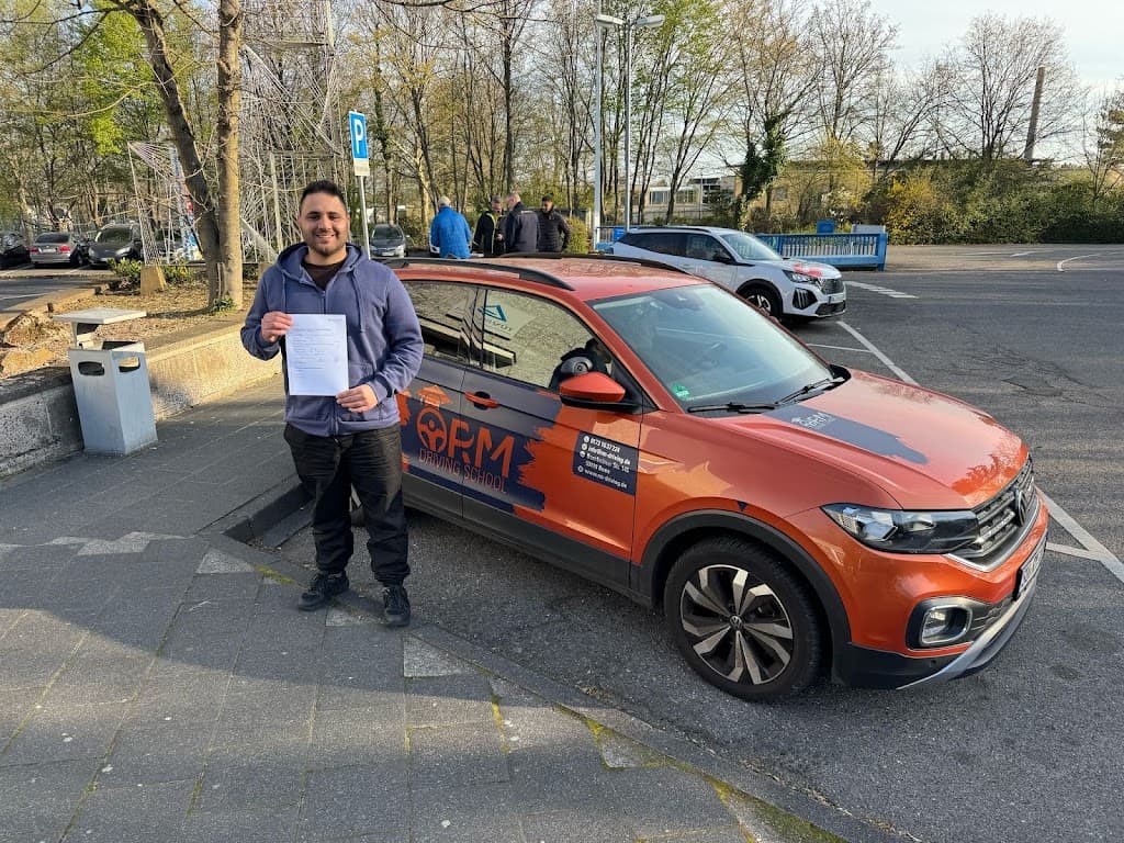 Fahrschule - RM Driving School - Bonn
