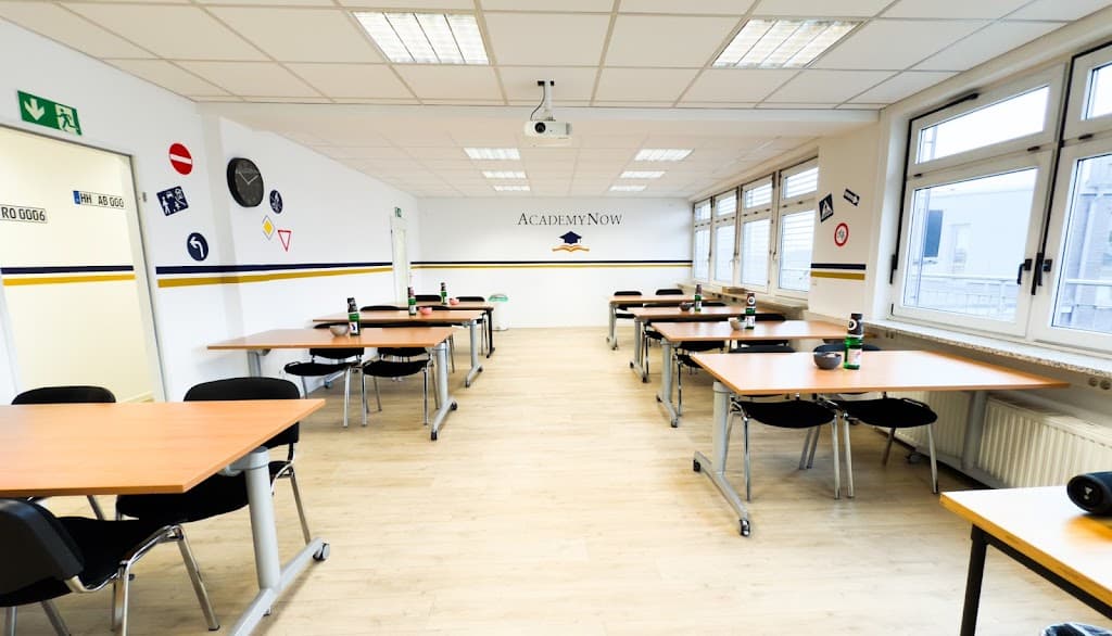 Fahrschule Academy Now - Hamburg Mitte
