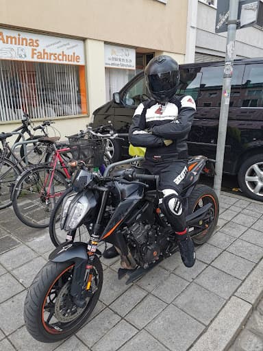 Aminas Fahrschule — Kundenfoto