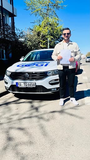 Fahrschule Gogi — Kundenfoto