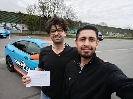 Fahrschule Road Stars GmbH — Kundenfoto