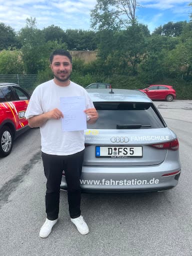 Fahrstation Fahrschule Düsseldorf — Kundenfoto