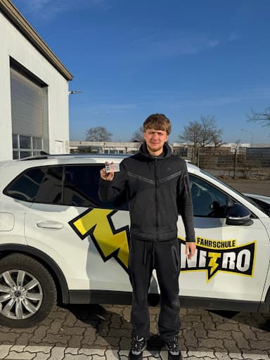 Fahrschule Nitro — Kundenfoto