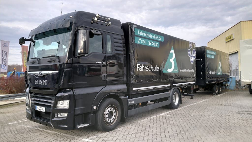Fahrschule "die 3" GmbH - Kompetenzzentrum LKW & Bus