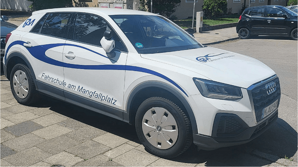 Fahrschule Mangfallplatz