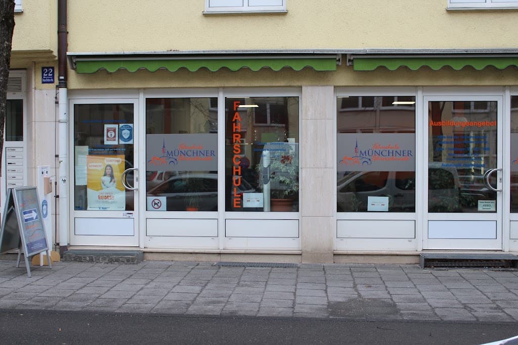 Fahrschule Münchner Fahrerschmiede