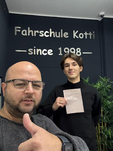 Fahrschule Kotti — Kundenfoto